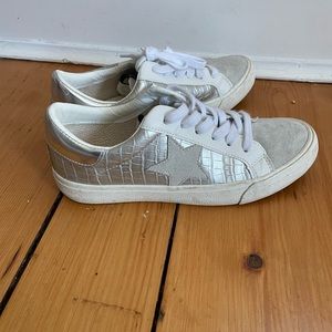 Vintage Havana Sneakers